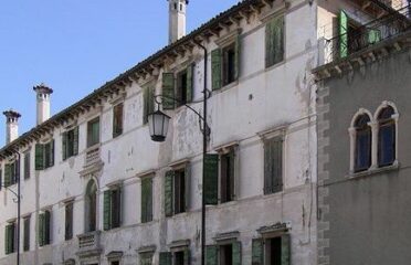 Palazzo Fulcis, Oggi Guarnieri – De Cal