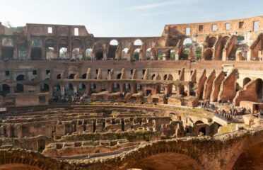 Tour della Roma Antica con ingresso salta fila al Colosseo, Foro Romano e Palatino