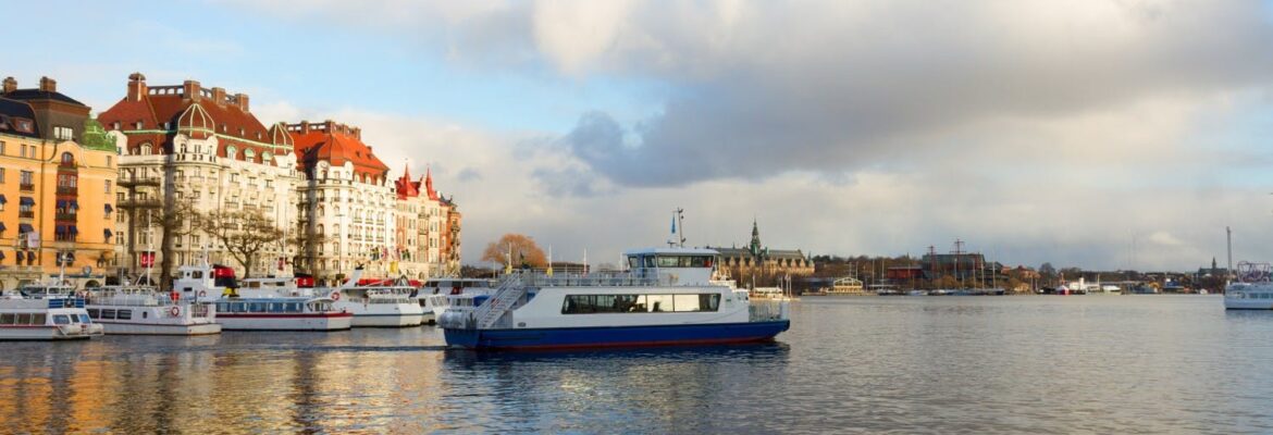 Stoccolma: giro in barca “sali e scendi”